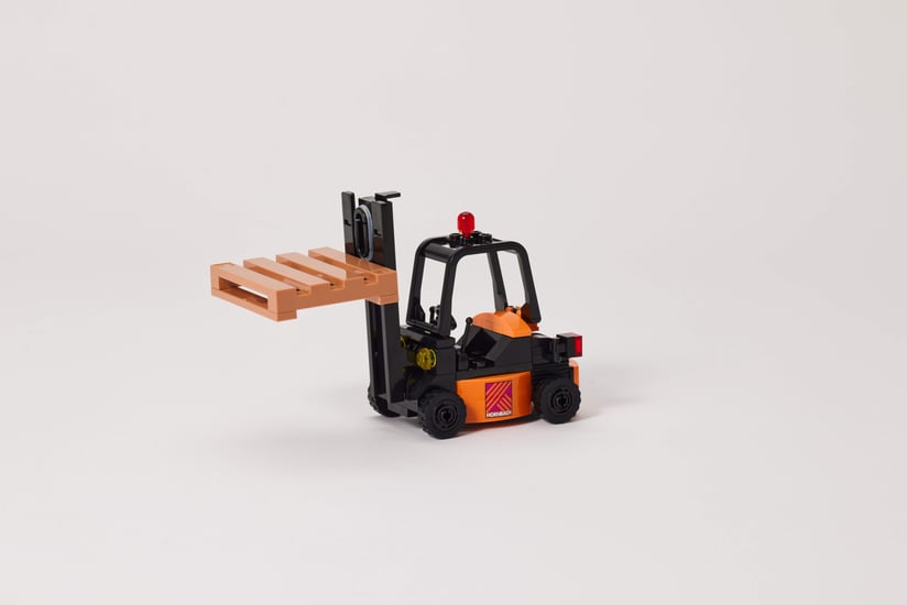 NovaBrix Hornbach Forklift Product Shot Side
