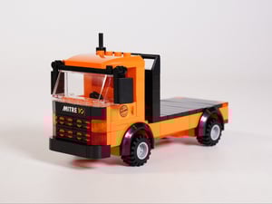 NovaBrix Mitre 10 Orange and Black flat bed truck building bricks set